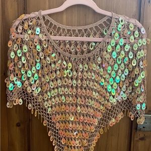 Beautiful cover all top .